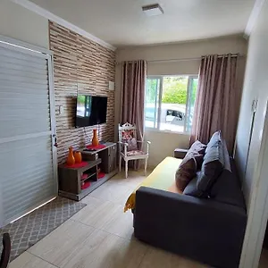 https://casa-beira-mar-mariscal-terreo.santa-catarina-brasil.com